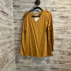Zenana Outfitters Golden Long Sleeve Tee